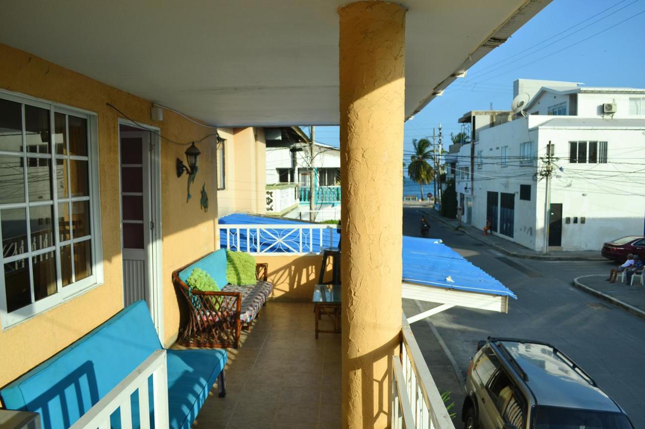 Hostel Stingray Сан-Андрес Экстерьер фото